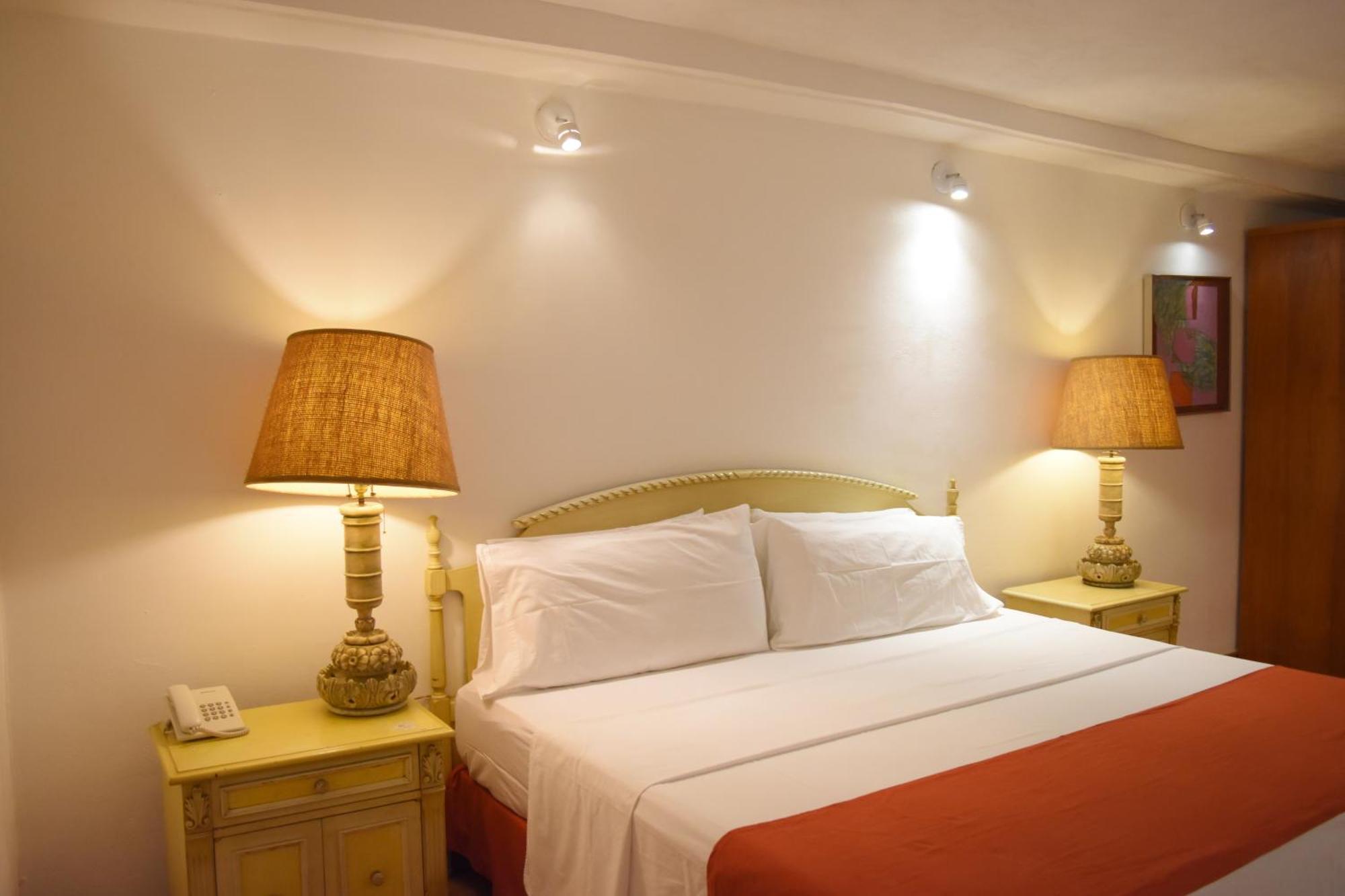La Joyita Cuernavaca (Adults Only) Ξενοδοχείο Δωμάτιο φωτογραφία